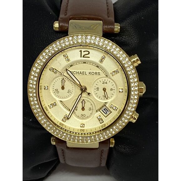 Michael Kors MK5632 Women's Brown Leather Analog Gold Dial Quartz Watch XX482 - Picture 2 of 12